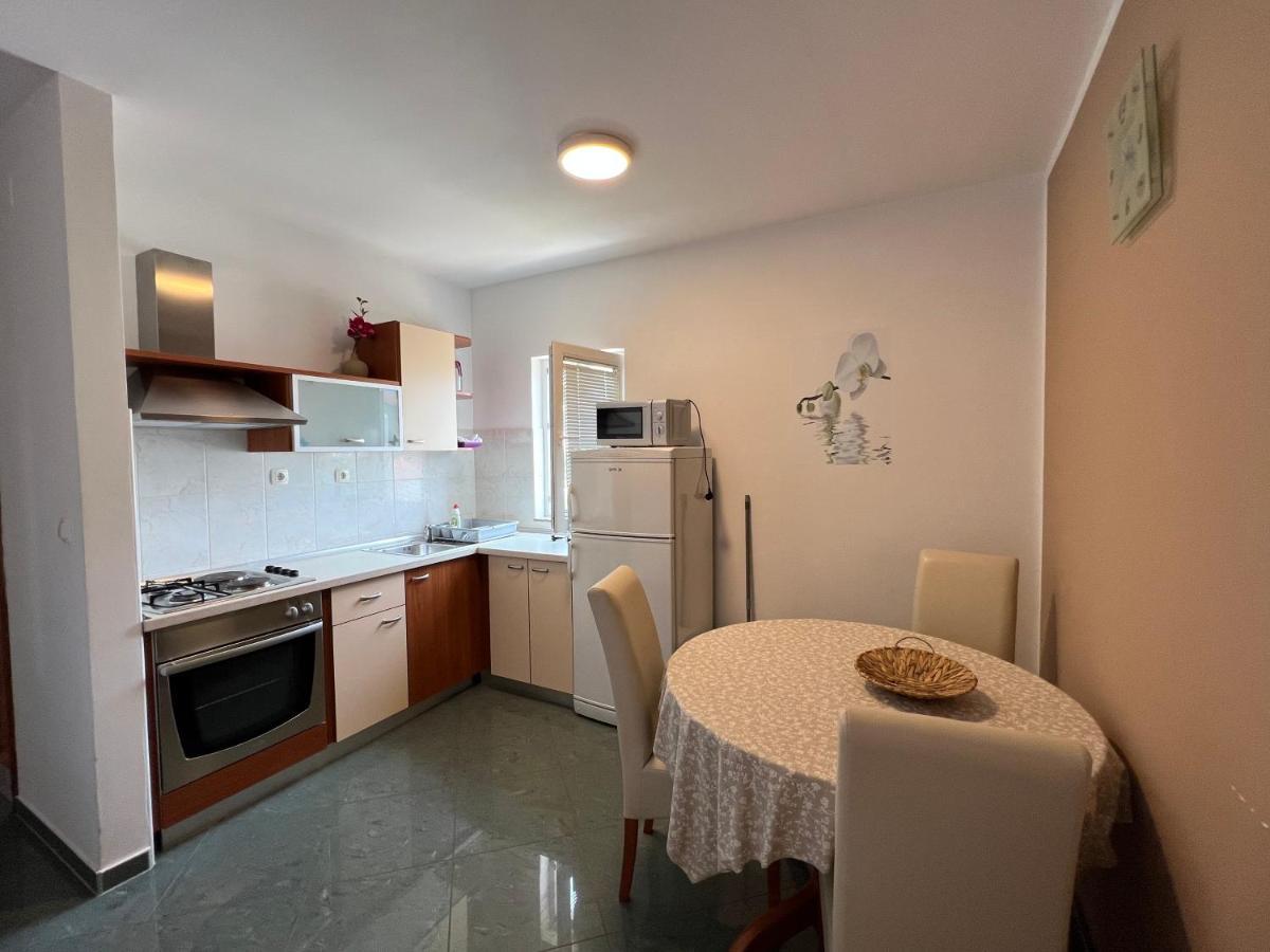 Apartments Ana Stari Grad  Eksteriør billede